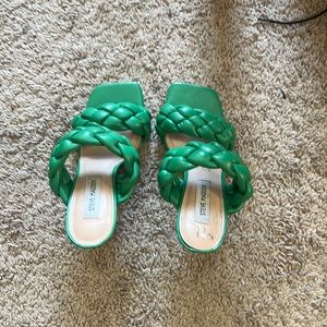 Steve Madden Green Heels